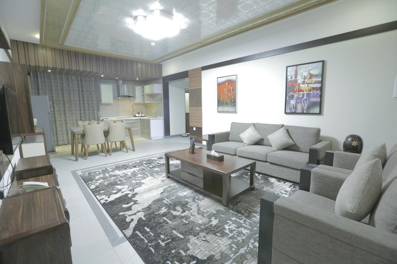 Niyaf Hotel Appartments คามิสมูชาอิท ภายนอก รูปภาพ